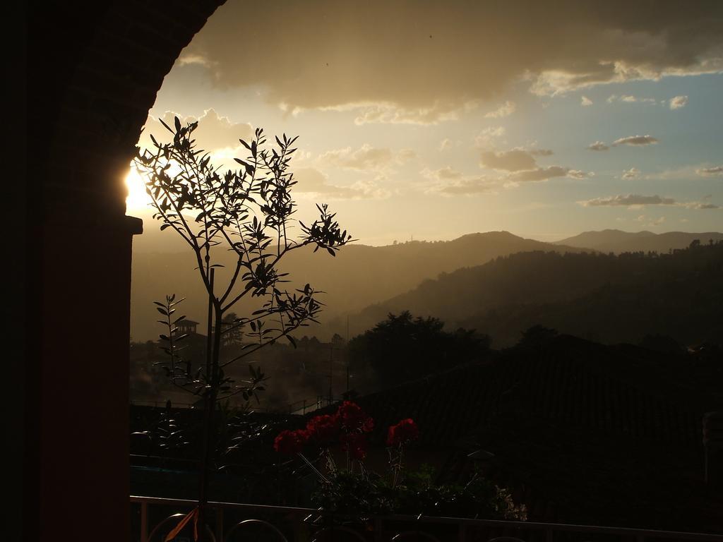Hotel Nel Cielo... Di Barga Exterior foto